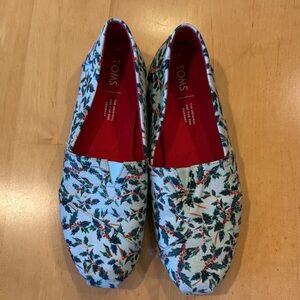 TOMS Women’s holly flats